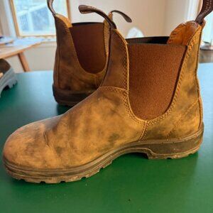 Blundstone WOMEN'S Chelsea Rustic Brown Boot